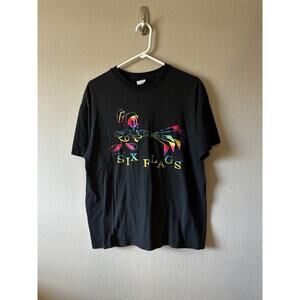 Vintage SIX FLAGS Astroworld Marvin the Martian Black and Holograph shirt Size L